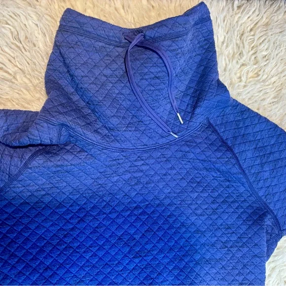 Marmot Deep Blue Quilted Hoodie - Picture 3 of 6